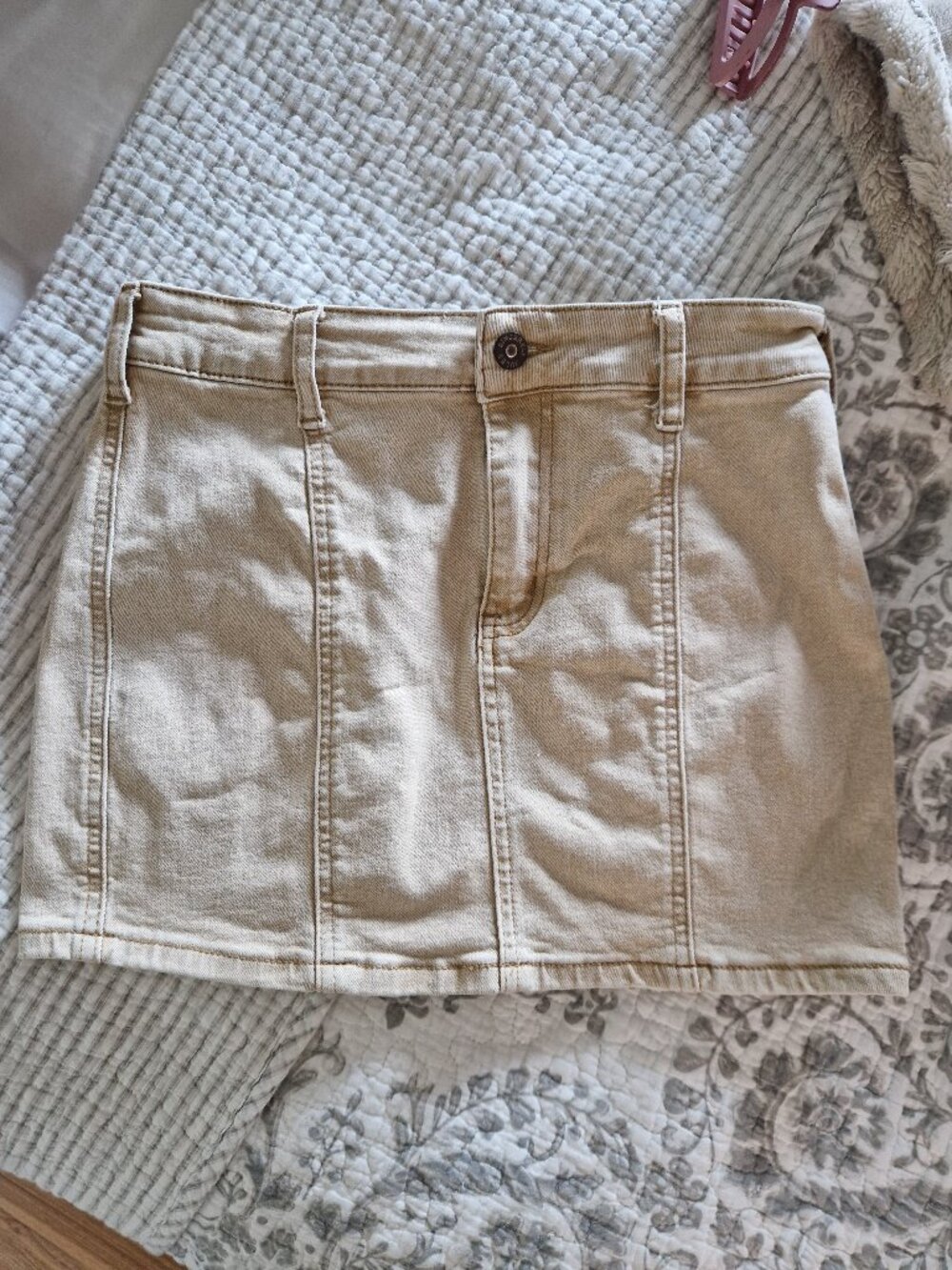 Sincerely Jules beige denim mini skirt size 24